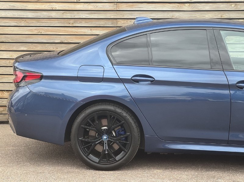 BMW 5 Series 2022'72 530e M Sport | Phytonic Blue | M Sport Pro Pack - U9263