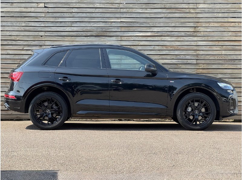Audi Q5 TFSI Black Edition - U9264