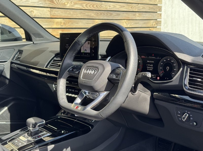 Audi Q5 TFSI Black Edition - U9264