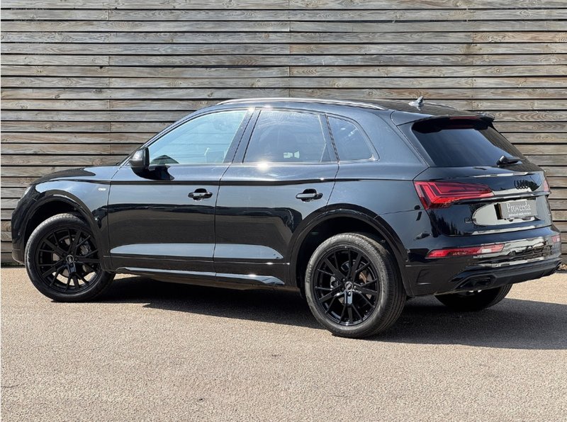 Audi Q5 TFSI Black Edition - U9264