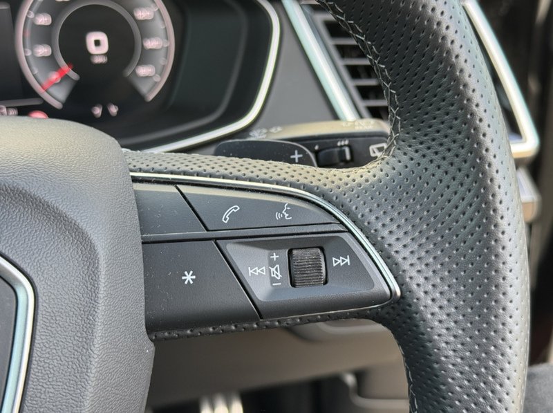 Audi Q5 TFSI Black Edition - U9264