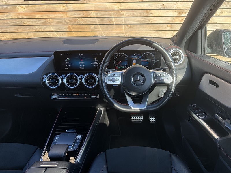 Mercedes-Benz EQA 2021'71 EQA 250 AMG Line | PANO SUNROOF | DE-CHROMED | EV - U9266