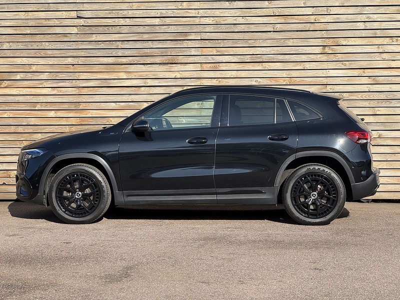 Mercedes-Benz EQA 2021'71 EQA 250 AMG Line | PANO SUNROOF | DE-CHROMED | EV - U9266