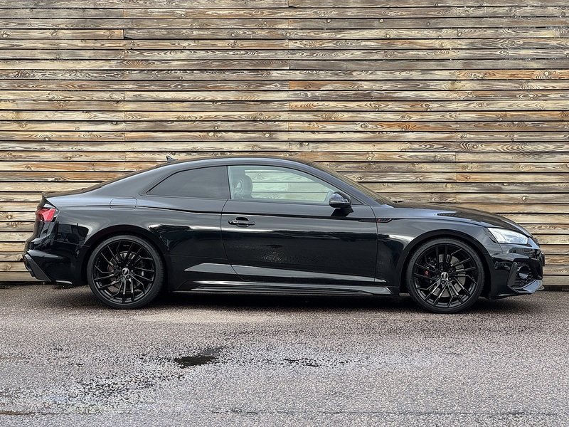 Audi RS5 2022'22 TFSI V6 Carbon Black | Big Spec | Carbon - U9269