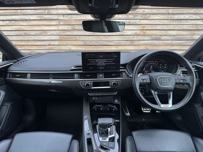 Audi RS5 2022'22 TFSI V6 Carbon Black | Big Spec | Carbon - U9269