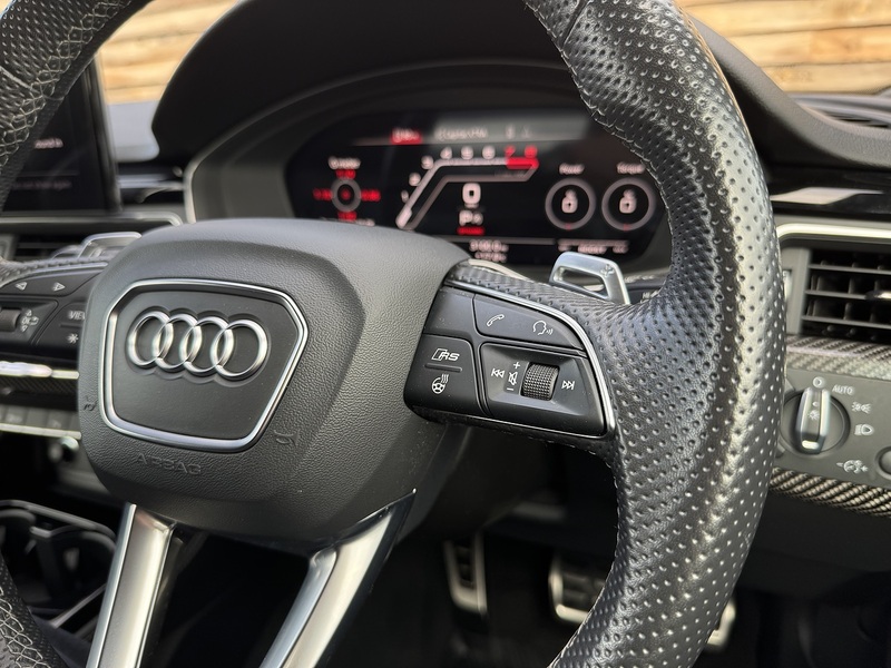 Audi RS5 2022'22 TFSI V6 Carbon Black | Big Spec | Carbon - U9269