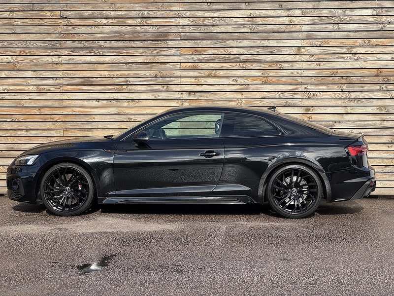 Audi RS5 2022'22 TFSI V6 Carbon Black | Big Spec | Carbon - U9269