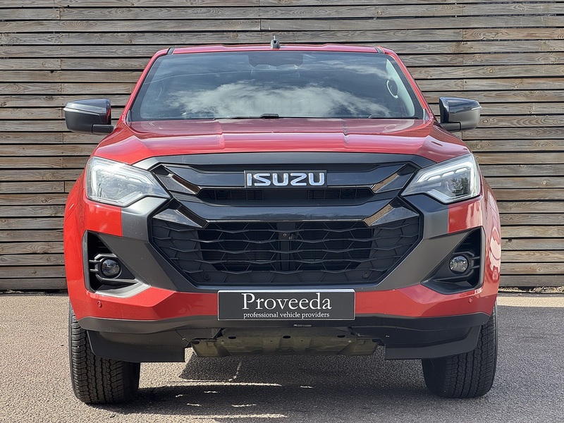 Isuzu D-Max TD V-Cross Commercial - U9275