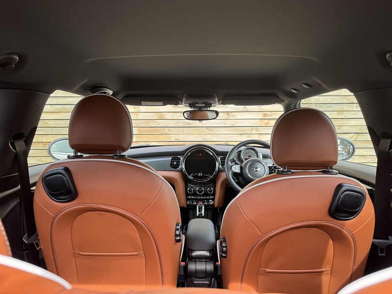 MINI Hatch 2022'72 Cooper S Exclusive | Mini Yours Individual spec - U9276