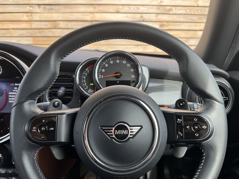 MINI Hatch 2022'72 Cooper S Exclusive | Mini Yours Individual spec - U9276