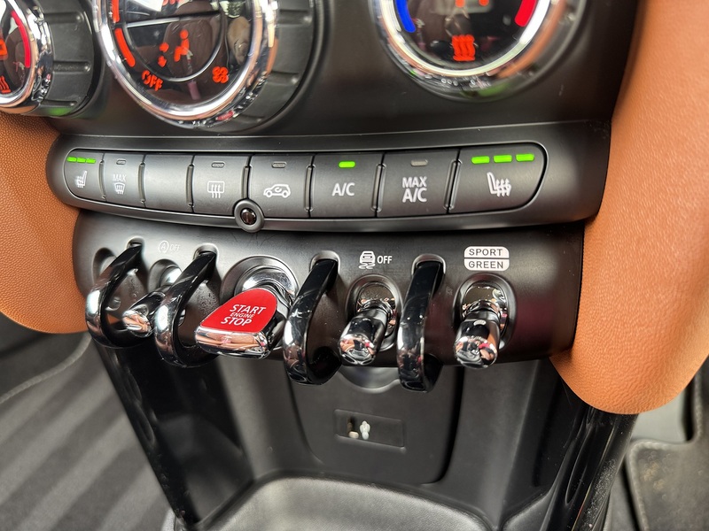 MINI Hatch 2022'72 Cooper S Exclusive | Mini Yours Individual spec - U9276