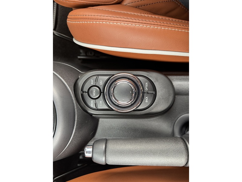 MINI Hatch 2022'72 Cooper S Exclusive | Mini Yours Individual spec - U9276