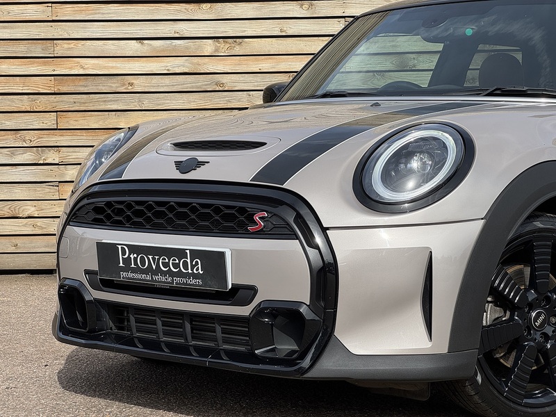 MINI Hatch 2022'72 Cooper S Exclusive | Mini Yours Individual spec - U9276