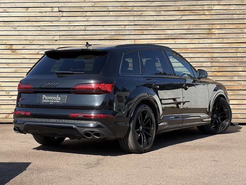 Audi SQ7 2022'22 TFSI V8 Black Edition | High spec | 22" Alloys | B&O sound system | Red leather - U9282