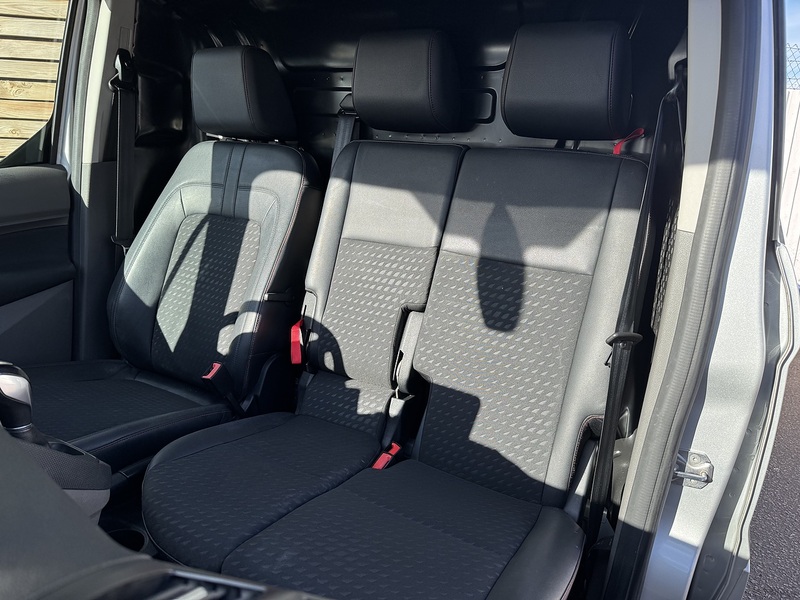 Ford Transit Connect 202'22 250 EcoBlue Sport | Very clean Van | Automatic | Ready to go! - U9283