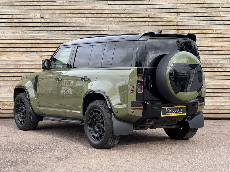 Land Rover Defender 110 2026'75 P635 V8 MHEV OCTA Black Edition | EXPEL PPF ££ - U9287