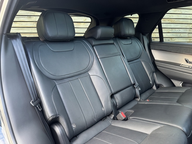 Land Rover Range Rover Sport 2023'72 D300 MHEV Dynamic SE | 22" Upgraded wheels | Side steps | 1 Onwer - U9296