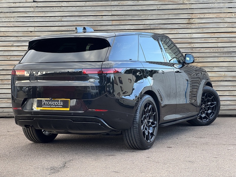 Land Rover Range Rover Sport 2023'72 D300 MHEV Dynamic SE | 22" Upgraded wheels | Side steps | 1 Onwer - U9296