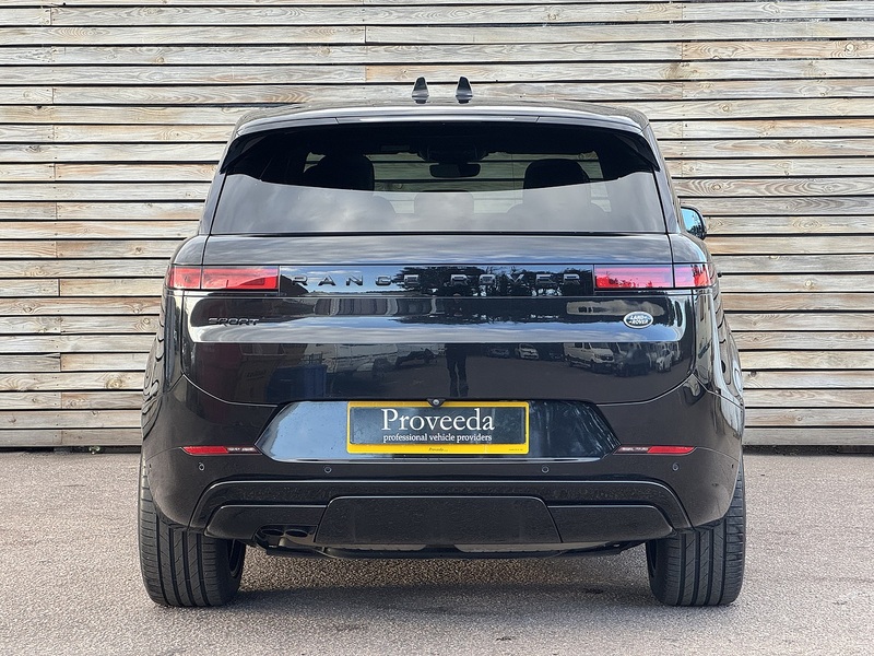 Land Rover Range Rover Sport 2023'72 D300 MHEV Dynamic SE | 22" Upgraded wheels | Side steps | 1 Onwer - U9296