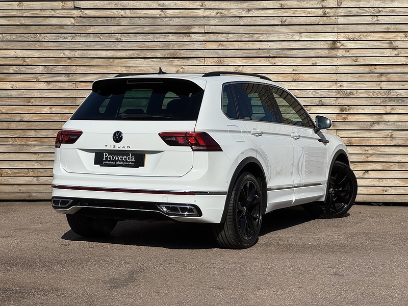 Volkswagen Tiguan 2021'21 1.5 TSI R-Line | LOW MILES | 1.5 PETROL - U9301