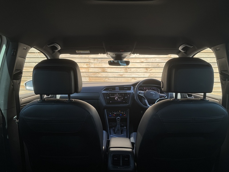 Volkswagen Tiguan 2021'21 1.5 TSI R-Line | LOW MILES | 1.5 PETROL - U9301