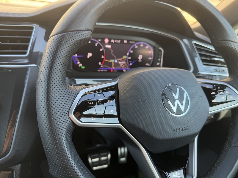 Volkswagen Tiguan 2021'21 1.5 TSI R-Line | LOW MILES | 1.5 PETROL - U9301