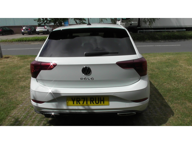 Volkswagen 1.0 TSI R-Line Hatchback 5dr Petrol Manual Euro 6 (s/s) (95 ps)