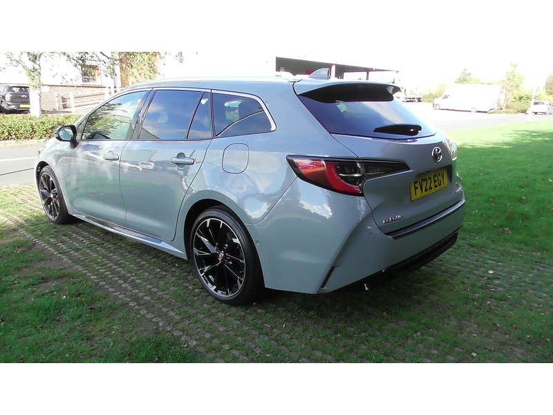 Toyota 2.0 VVT-h GPF GR SPORT Touring Sports 5dr Petrol Hybrid CVT Euro 6 (s/s) (184 ps)