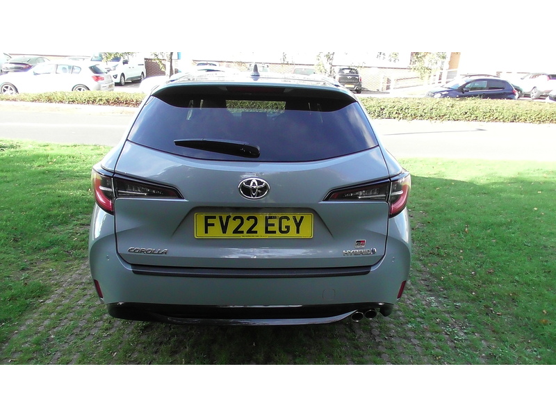 Toyota 2.0 VVT-h GPF GR SPORT Touring Sports 5dr Petrol Hybrid CVT Euro 6 (s/s) (184 ps)