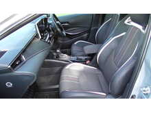 Toyota Corolla VVT-h GR SPORT 