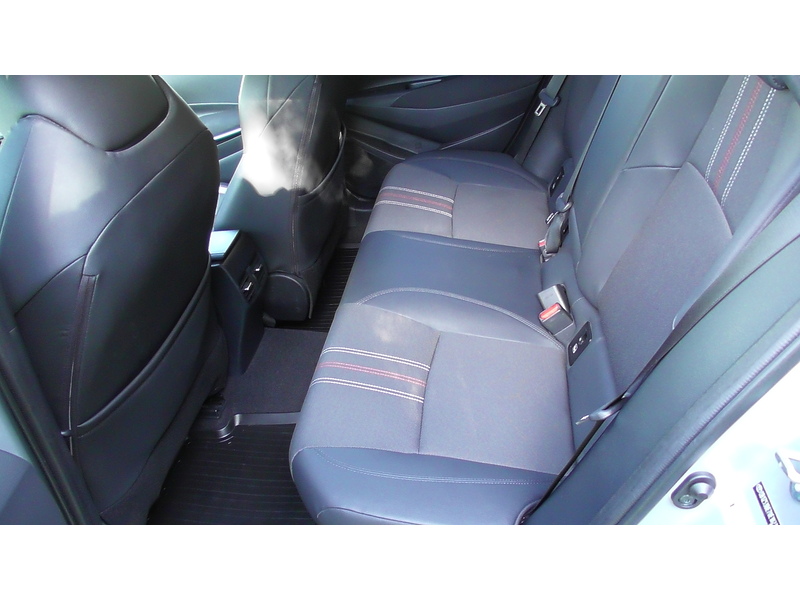 Toyota 2.0 VVT-h GPF GR SPORT Touring Sports 5dr Petrol Hybrid CVT Euro 6 (s/s) (184 ps)