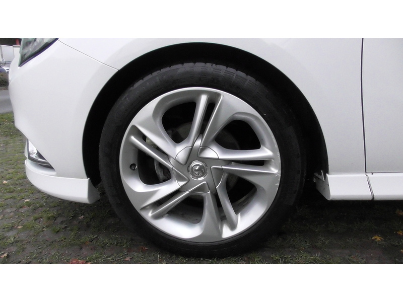 Vauxhall 1.4i ecoFLEX SRi VX Line Hatchback 5dr Petrol Manual Euro 6 (90 ps)