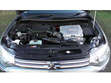 Mitsubishi Outlander h GX4h 