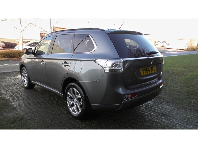 Mitsubishi 2.0h 12kWh GX4h SUV 5dr Petrol Plug-in Hybrid CVT 4WD Euro 5 (s/s) (200 ps)