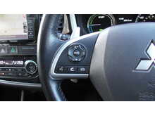 Mitsubishi Outlander h GX4h 