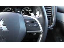 Mitsubishi Outlander h GX4h 