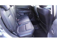 Mitsubishi Outlander h GX4h 