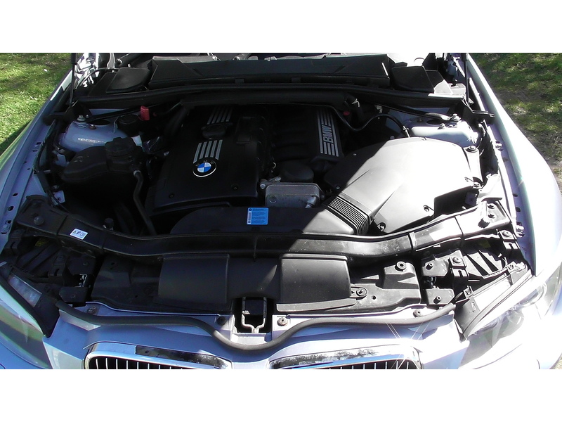 BMW 3.0 325i M Sport Coupe 2dr Petrol Steptronic Euro 5 (218 ps)