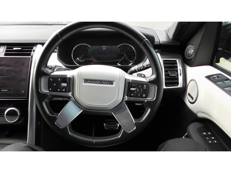 Land Rover 3.0 D300 MHEV R-Dynamic HSE SUV 5dr Diesel Auto 4WD Euro 6 (s/s) (300 ps)