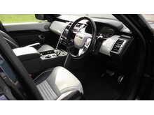Land Rover Discovery D300 MHEV R-Dynamic HSE 