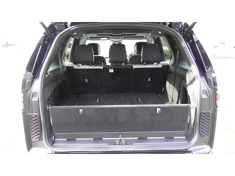 Land Rover 3.0 D300 MHEV R-Dynamic HSE SUV 5dr Diesel Auto 4WD Euro 6 (s/s) (300 ps)