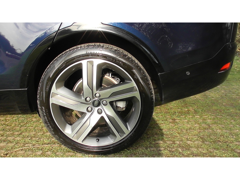 Land Rover 3.0 D300 MHEV R-Dynamic HSE SUV 5dr Diesel Auto 4WD Euro 6 (s/s) (300 ps)