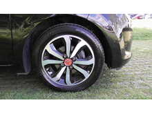 Citroen C1 VTi Flair 