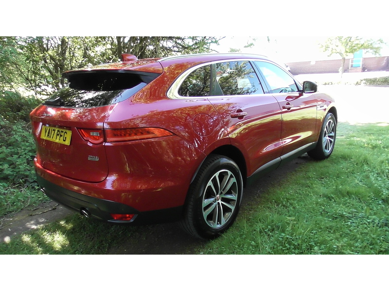 Jaguar 2.0 P250i Portfolio SUV 5dr Petrol Auto AWD Euro 6 (s/s) (250 ps)