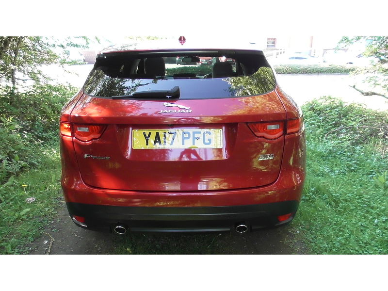 Jaguar 2.0 P250i Portfolio SUV 5dr Petrol Auto AWD Euro 6 (s/s) (250 ps)