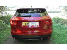Jaguar F-PACE P250i Portfolio 
