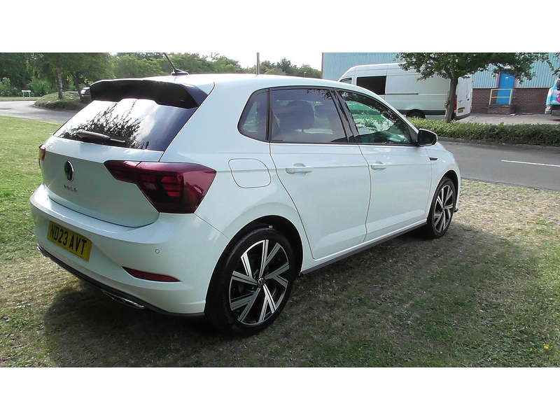 Volkswagen 1.0 TSI R-Line Hatchback 5dr Petrol Manual Euro 6 (s/s) (95 ps)