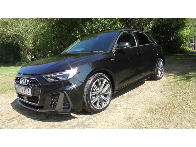 Audi 1.0 TFSI 30 S line Sportback 5dr Petrol S Tronic Euro 6 (s/s) (116 ps)