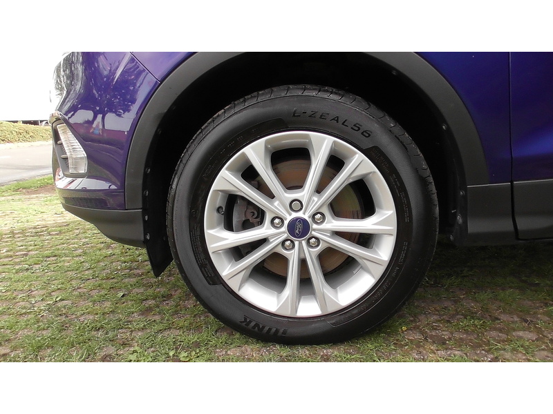 Ford 2.0 TDCi Titanium SUV 5dr Diesel Manual AWD Euro 6 (s/s) (180 ps)