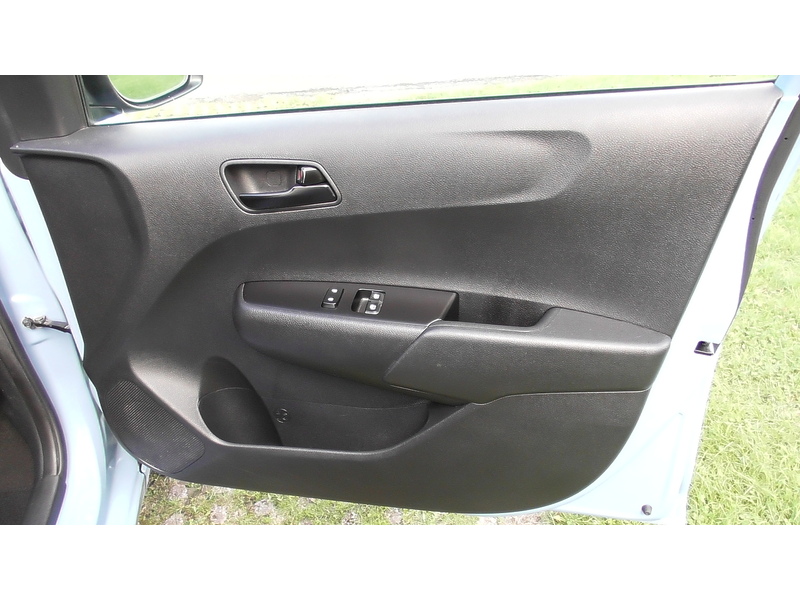 Kia 1.0 1 Hatchback 5dr Petrol Manual Euro 6 (66 bhp)